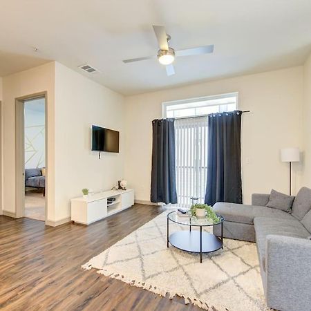 Fancy Apt Downtown. Pool. Gym. Lounge. Pet Ok Houston Exterior photo